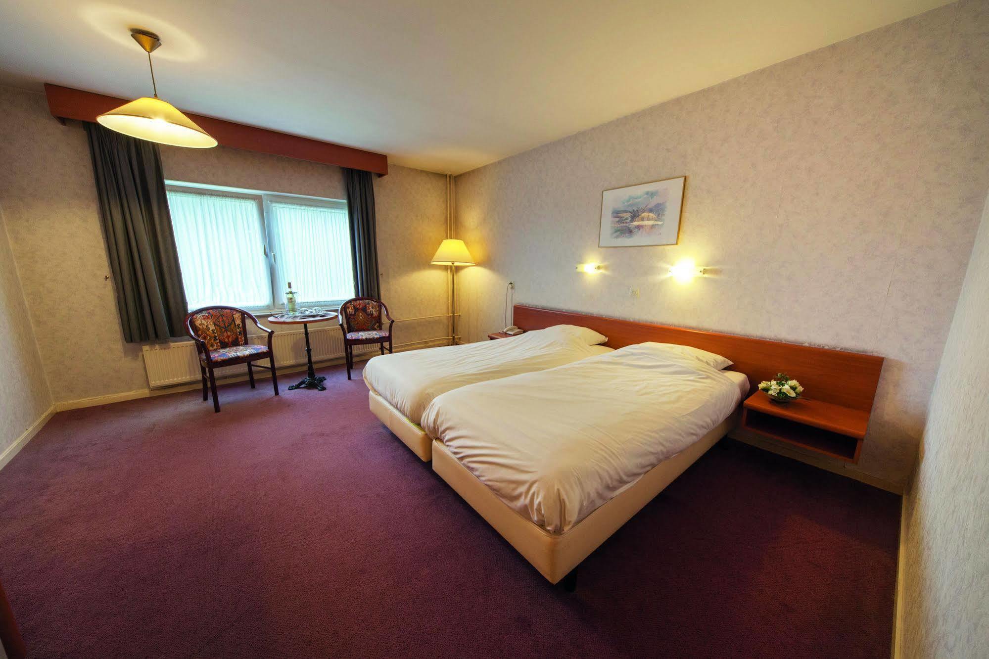 Fletcher Hotel-Restaurant Paasberg Лохем Екстер'єр фото